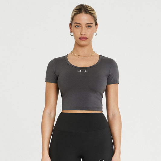 Symbol Deep Neck 短版運動短袖上衣 鐵灰色