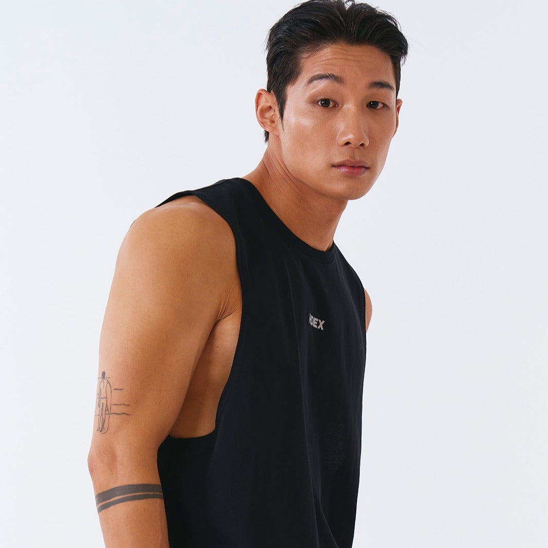 【新品預購】Silver Main Logo 圓領運動背心 黑色