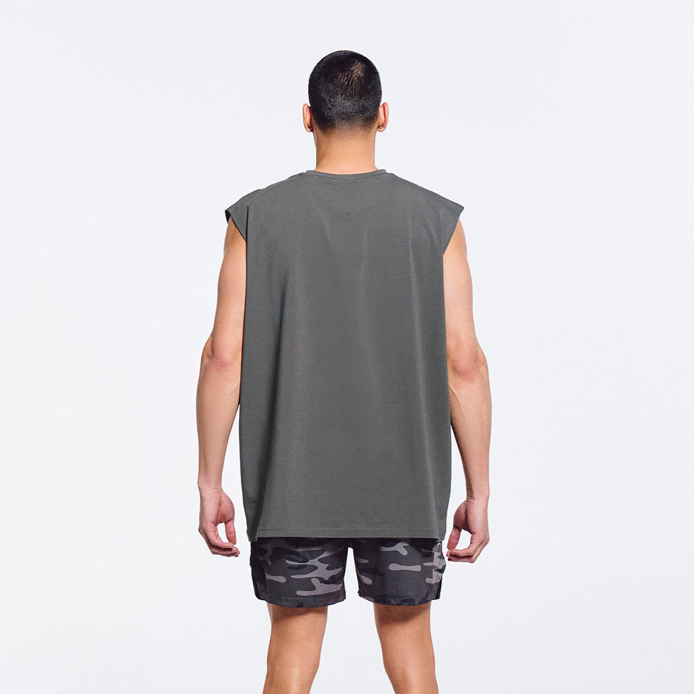 【新品預購】Air Overfit 圓領運動背心 深鐵灰色