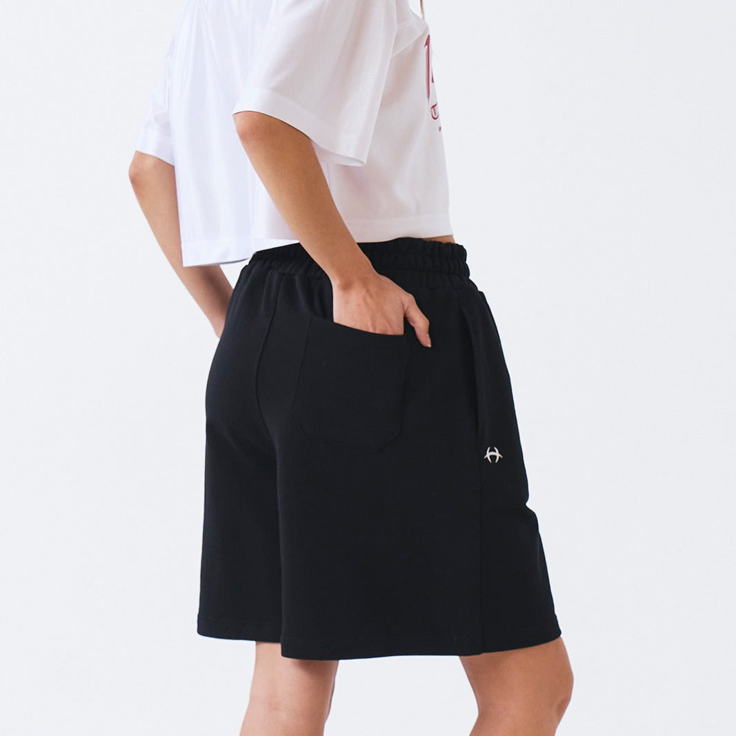 Wide Waist 百慕達運動短褲 黑色