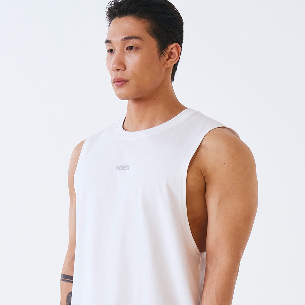 【新品預購】Silver Main Logo 圓領運動背心 白色