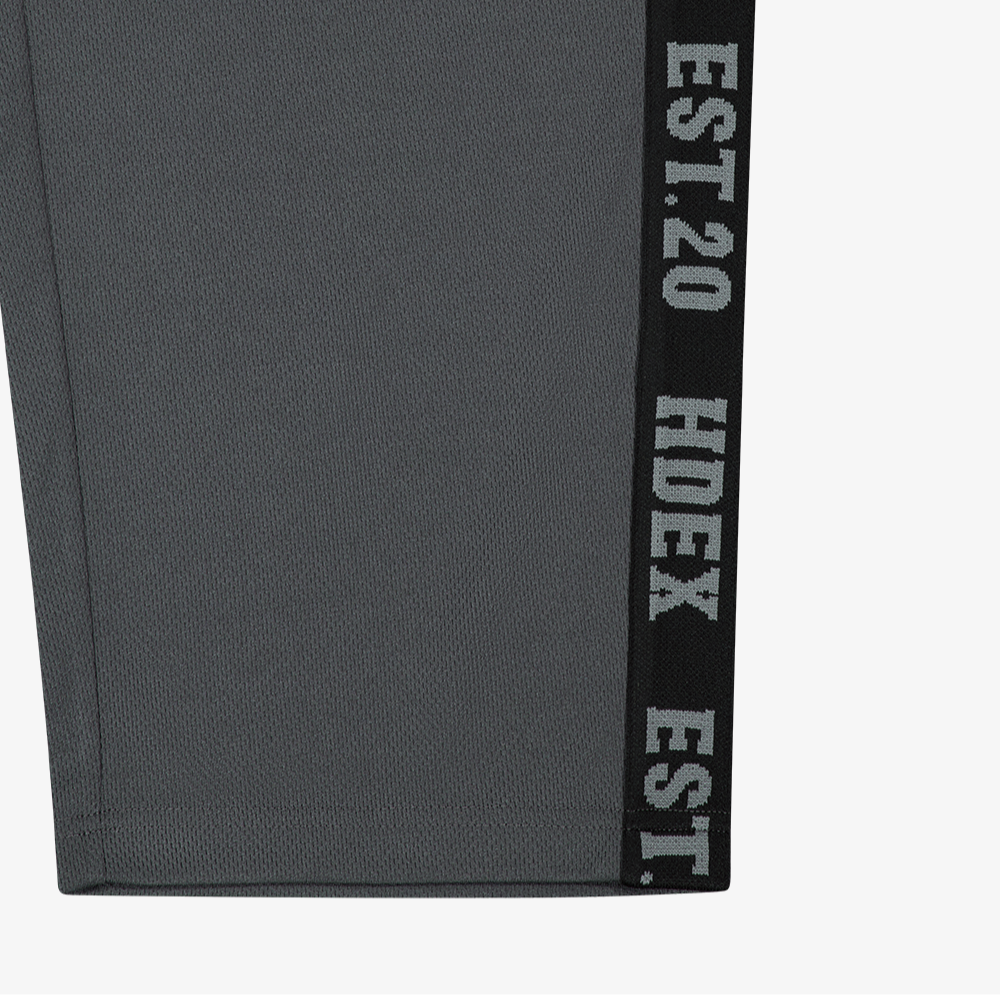 【新品預購】Tape Mesh 透氣網眼運動寬褲 鐵灰色