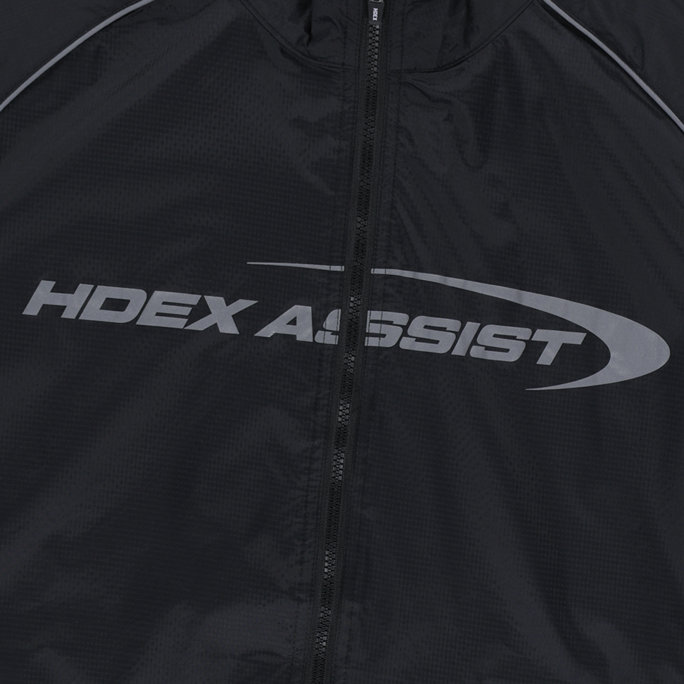Assist Reflective Track 防風外套 黑色