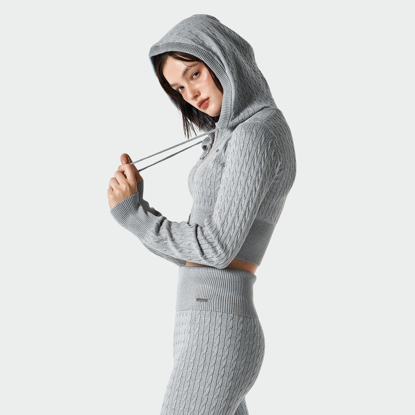 【早鳥優惠】Womens Cable 麻花針織短版連帽外套 麻花灰