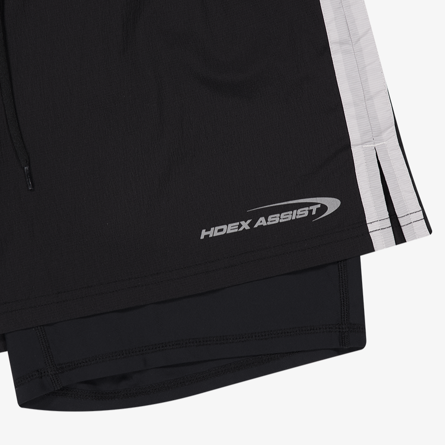 【新品早鳥優惠】Assist Active Running 滾邊運動短褲 黑色