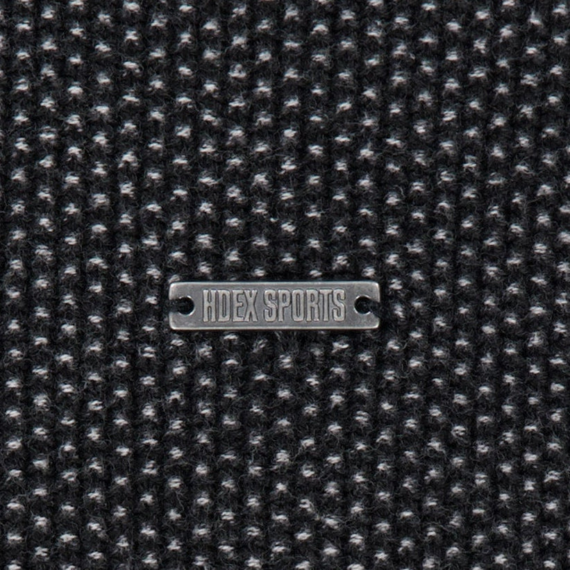 【早鳥優惠】Essential Muscle Fit 貼身針織毛衣 炭灰色