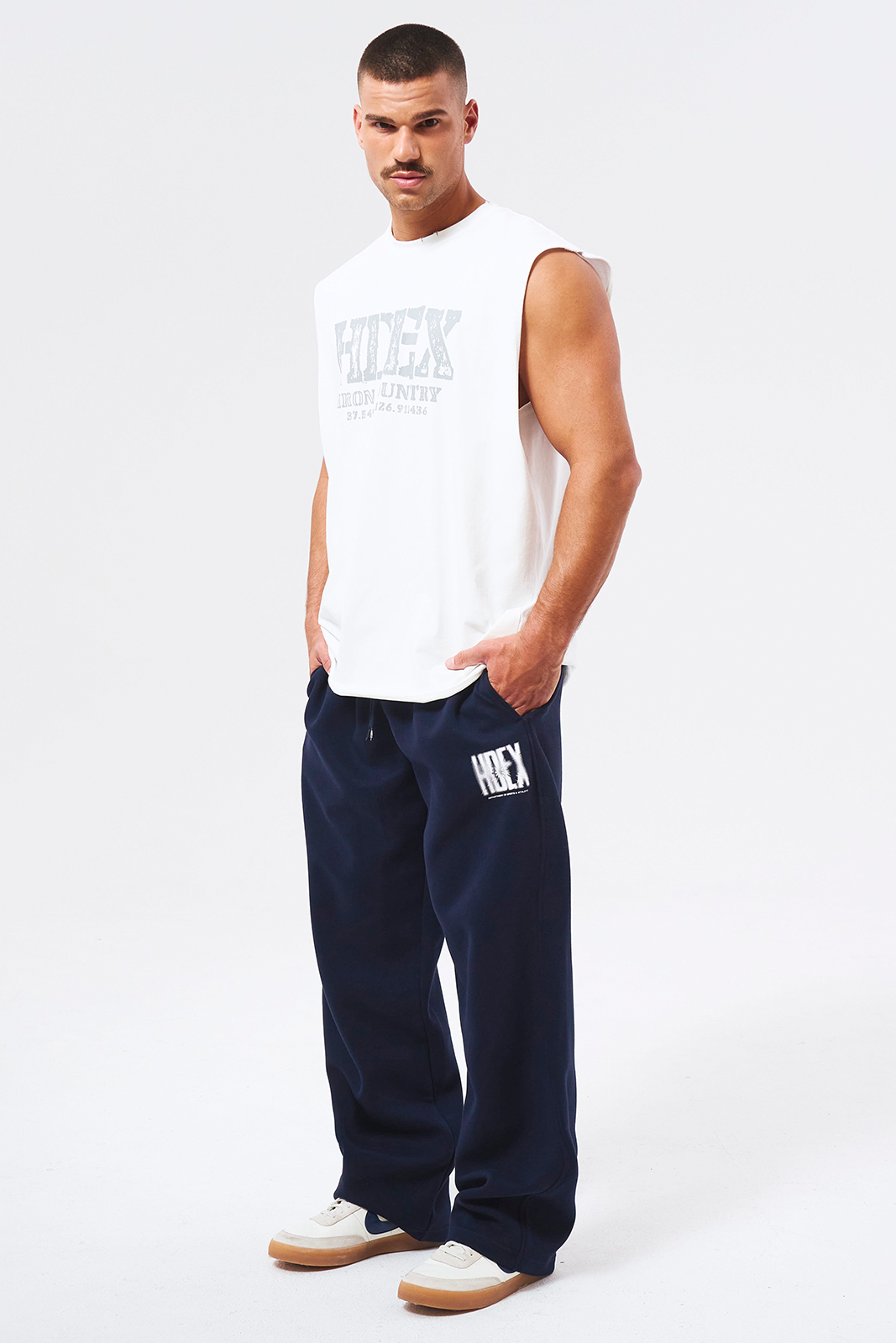 【新品預購】Crack Printed 直筒運動長褲 深藍色