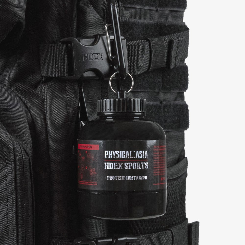 《體能之巔:亞洲大挑戰》運動能量罐隨身吊飾 黑色
