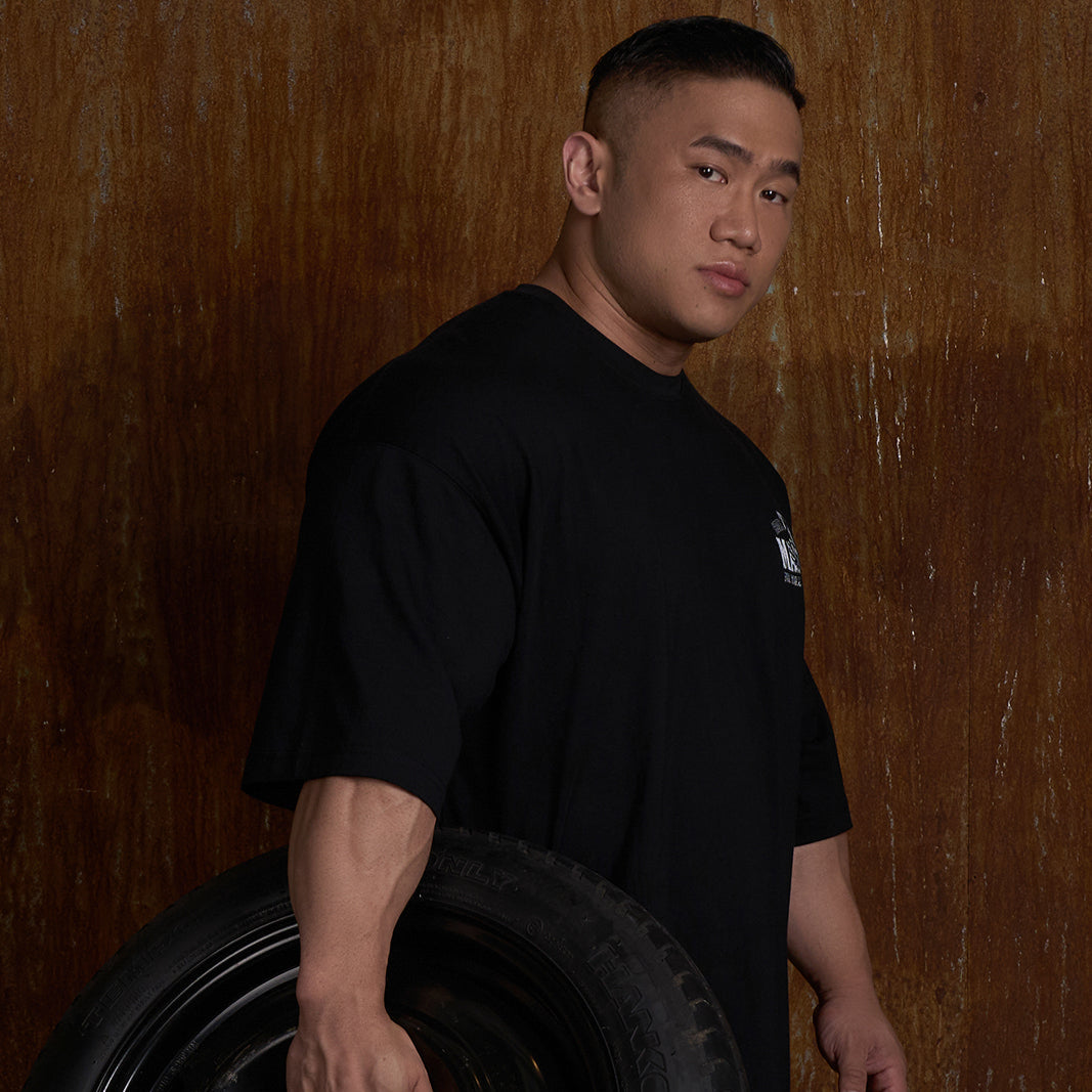 THE MASS 212 Giant Fit 印花純棉短袖上衣 黑色