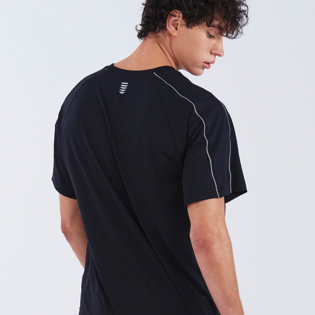 ASSIST REFLECTIVE 短袖機能上衣 黑色