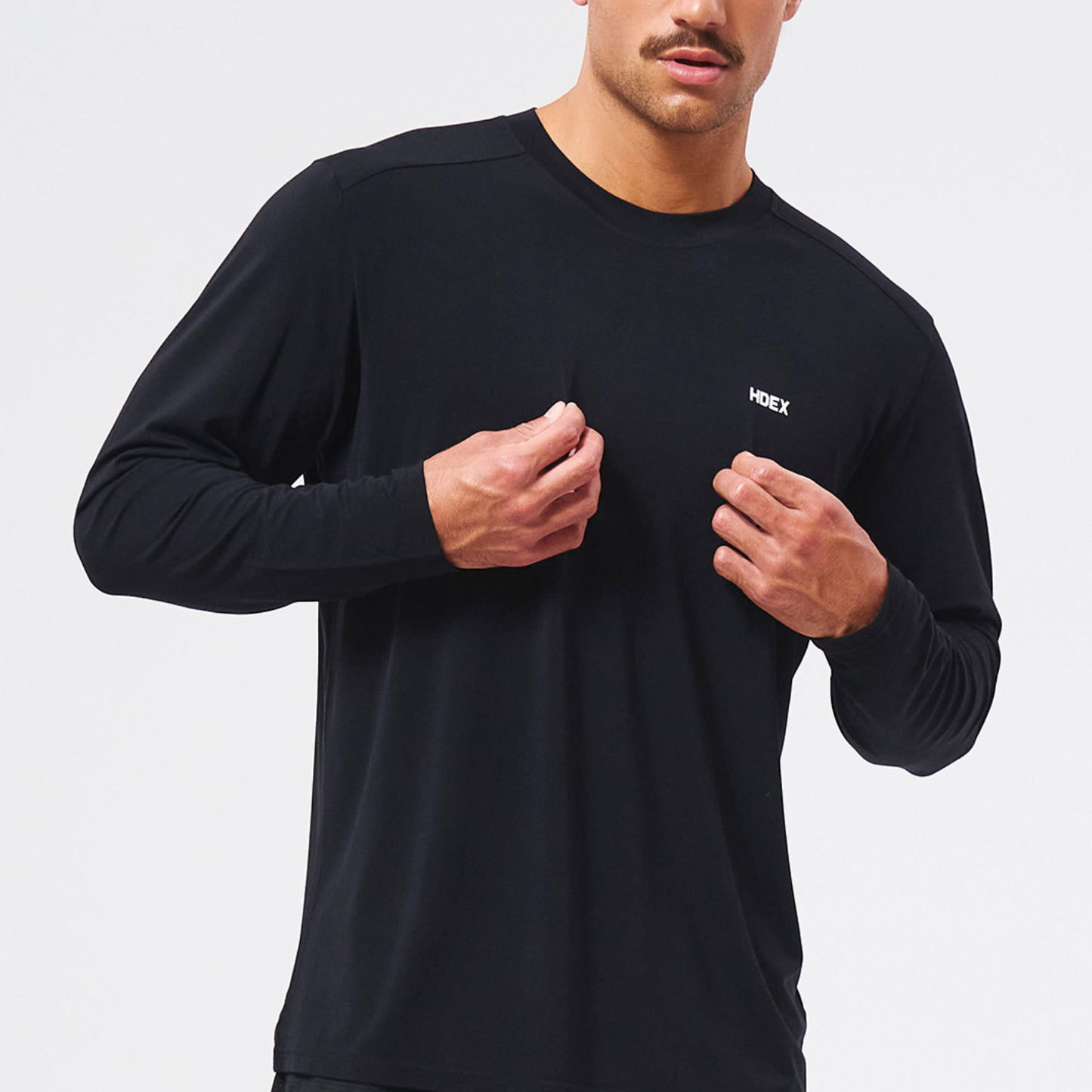 【新品預購】Brisen Muscle Fit 運動長袖上衣 黑色