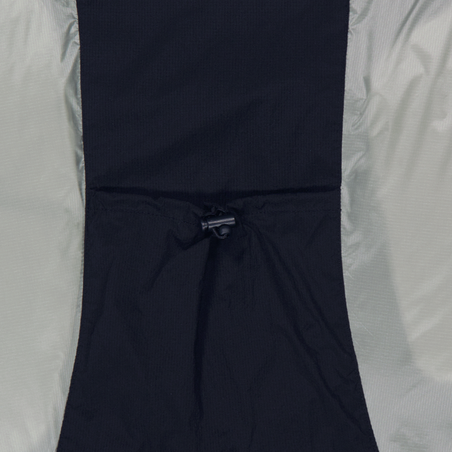 【新品早鳥優惠】Assist Utility Running 輕暖科技背心 淺灰色(男女同款)