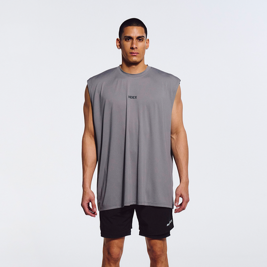 【新品預購】Main Small Logo Overfit 圓領運動背心 深灰色