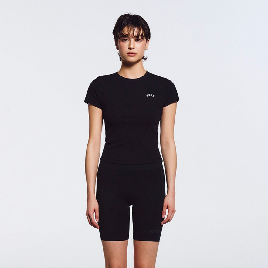 【新品預購】Essential Ribbed Relaxed Fit 運動上衣 黑色