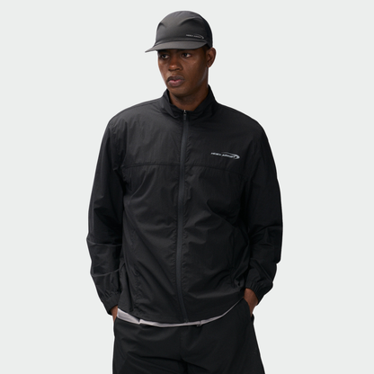 【新品早鳥優惠】Assist Light Running 運動防風外套 黑色