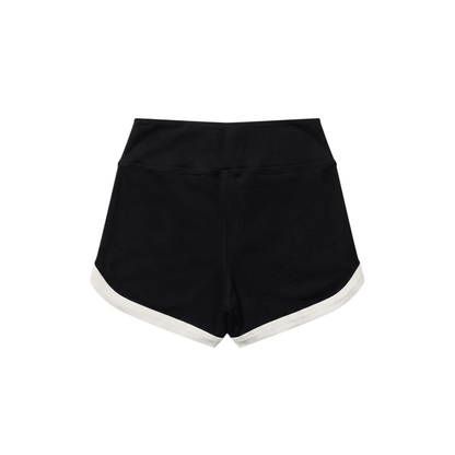 Legacy Slim Fit 滾邊合身短褲 W 黑色