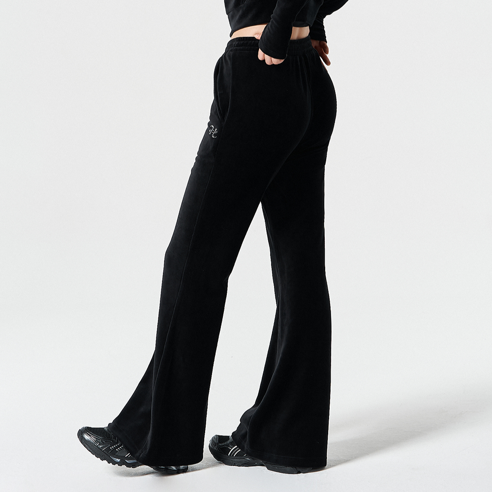 【早鳥優惠】Velour 美式街頭風貼鑽修身喇叭褲 黑色