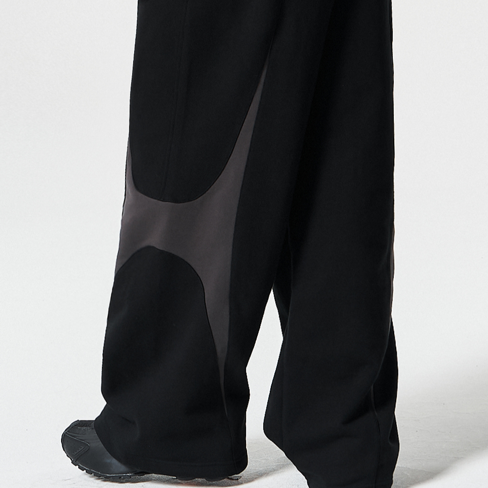 【早鳥優惠】Winged Logo Color Block 寬鬆運動長褲 黑色(男女同款)