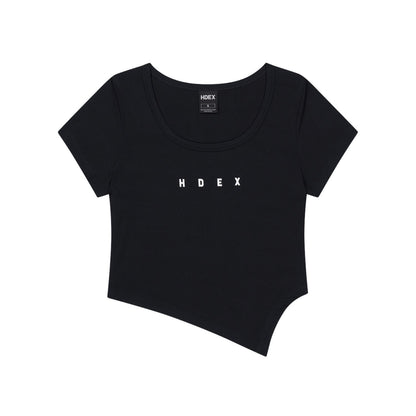 【新品預購】Womens Brisen V-Cut 不對稱剪裁修身短袖 黑色