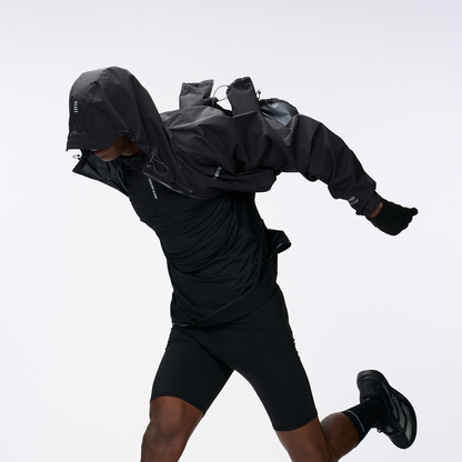 【新品早鳥優惠】Assist Steady Strom Shell 防風雨連帽外套 黑色