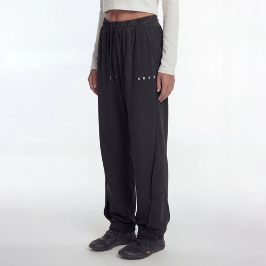 Mild Daily 運動休閒束口長褲 黑色