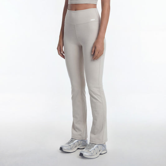 Supple Smooth 修身喇叭運動褲 奶茶沙