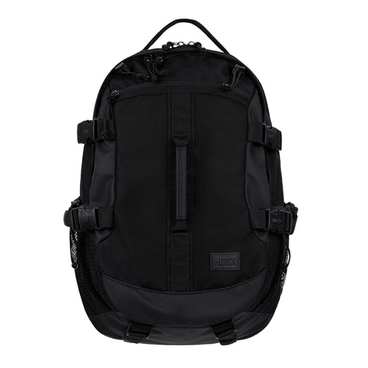 【新品預購】Delta String 休閒運動後背包 28L 黑色