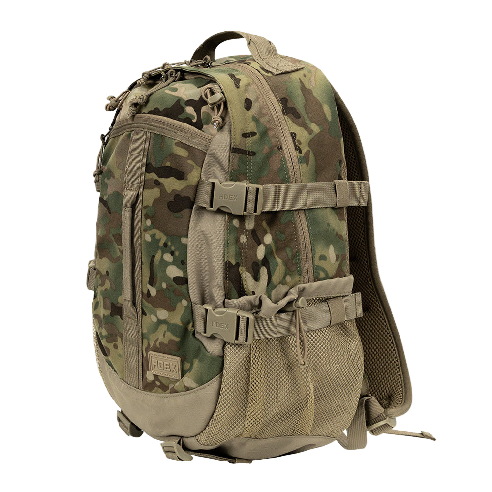 【新品預購】Delta String 休閒運動後背包 28L 卡其迷彩