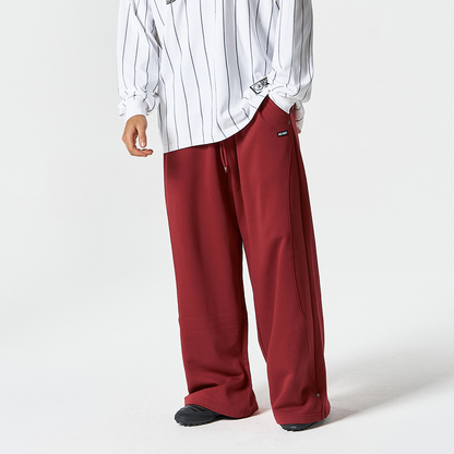 【早鳥優惠】Curve Rivet 寬鬆運動長褲 櫻桃紅(男女同款)