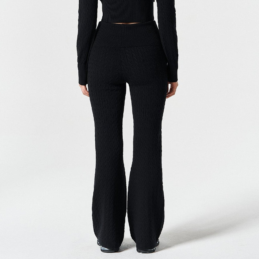 【早鳥優惠】Womens Cable 麻花針織修身喇叭褲 黑色