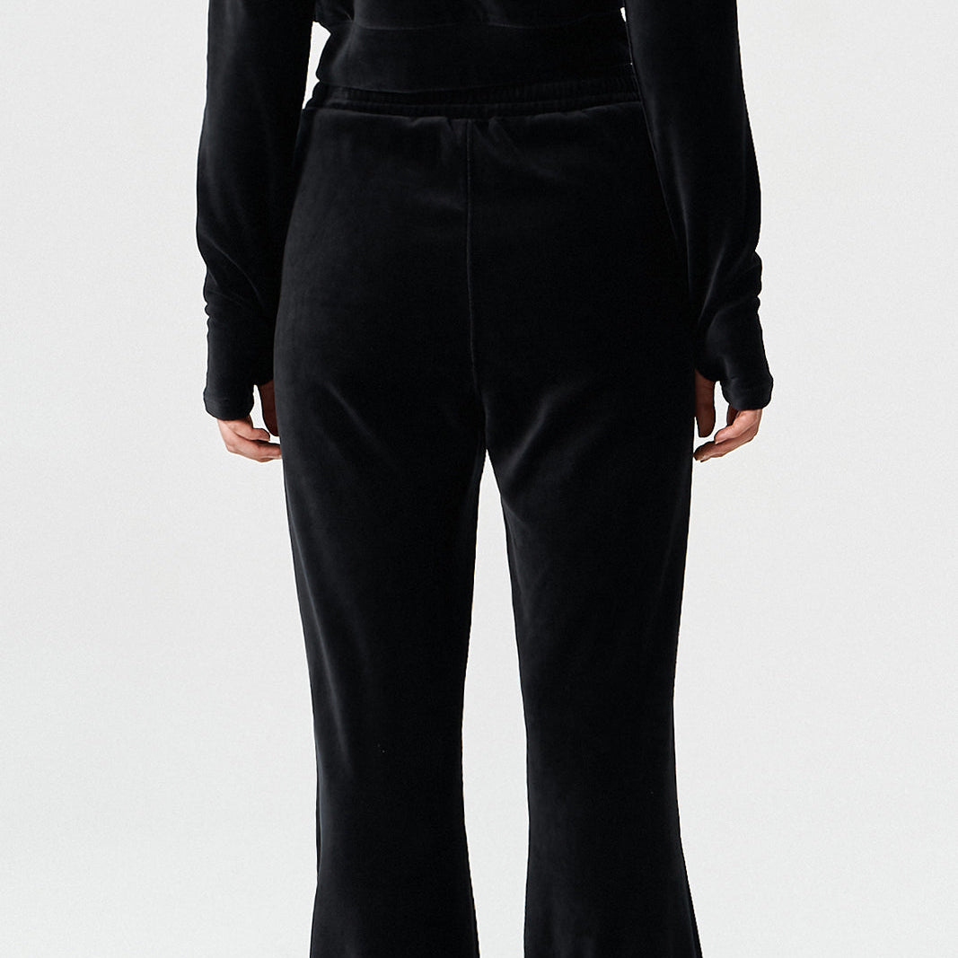 【早鳥優惠】Velour 美式街頭風貼鑽修身喇叭褲 黑色