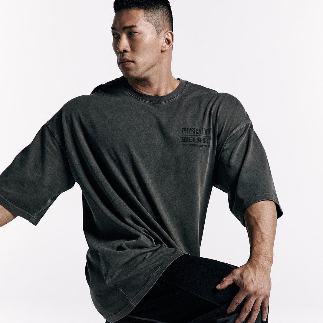 《體能之巔：亞洲大挑戰》水洗復古純棉短袖上衣 炭灰色