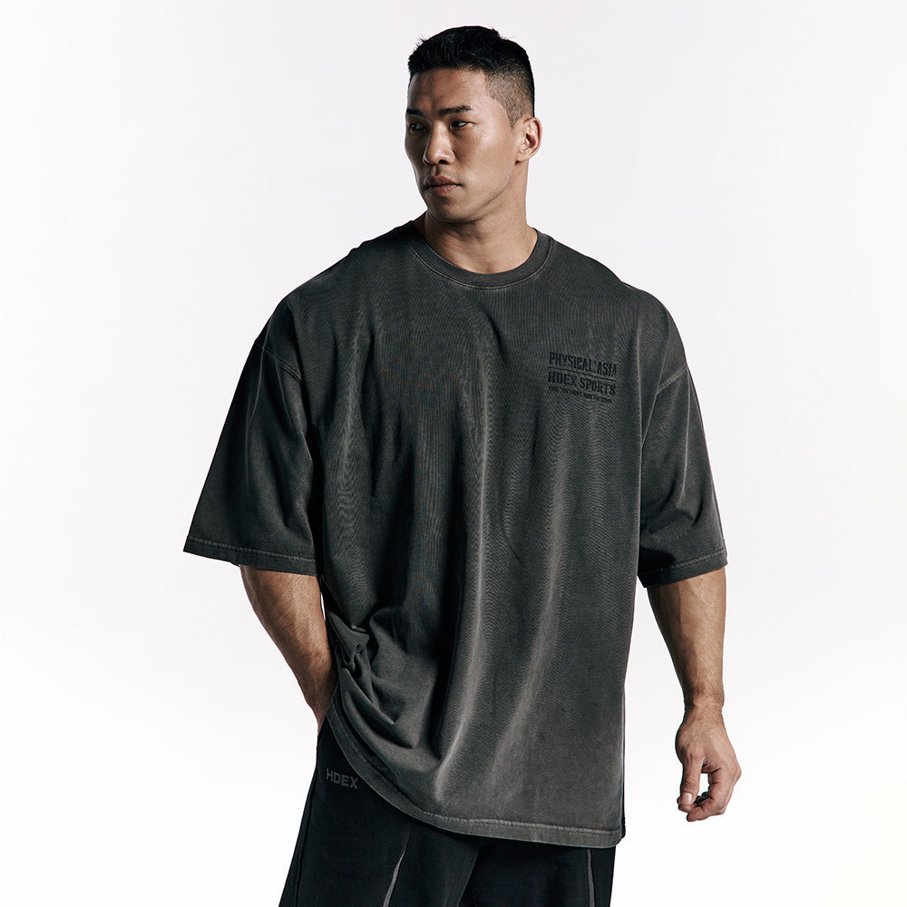 《體能之巔：亞洲大挑戰》水洗復古純棉短袖上衣 炭灰色