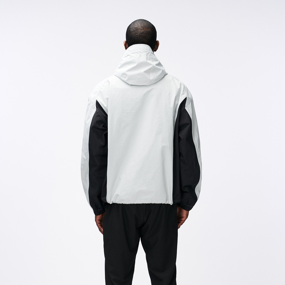 【新品早鳥優惠】Assist Two Tone Storm Shell 防風雨連帽外套 淺灰色