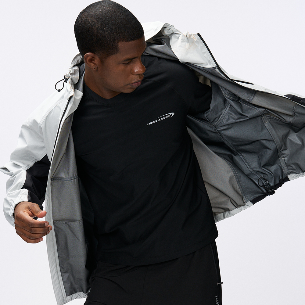 【新品早鳥優惠】Assist Two Tone Storm Shell 防風雨連帽外套 淺灰色