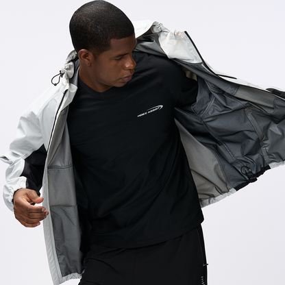 【新品早鳥優惠】Assist Two Tone Storm Shell 防風雨連帽外套 淺灰色