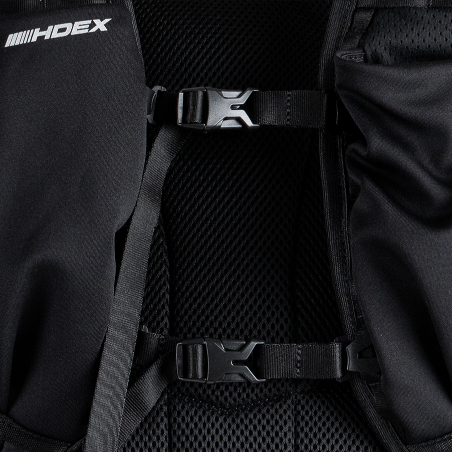 【新品早鳥優惠】Assist Trail Running 慢跑後背包 黑色