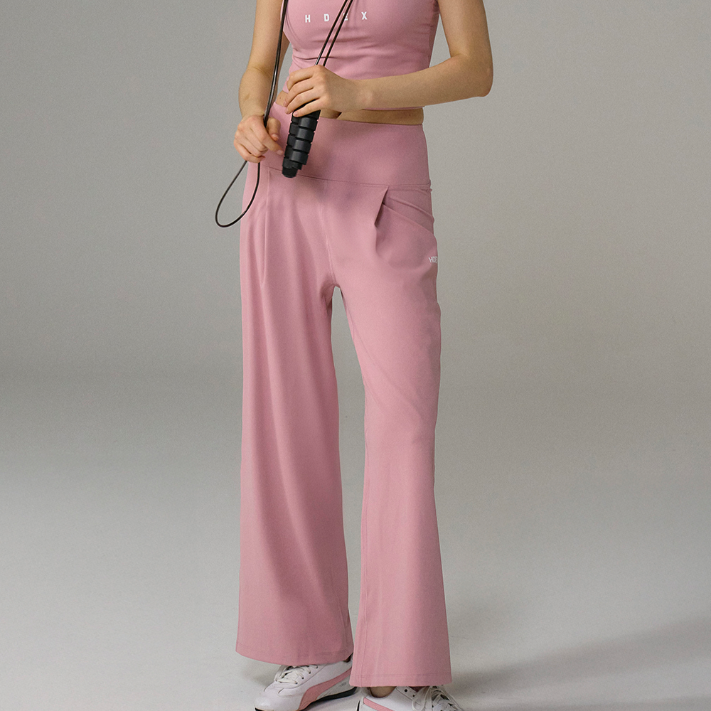 【新品早鳥優惠】Light Support Daily 修身寬版運動長褲 粉色